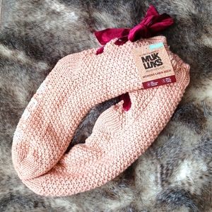 Muk Luks sock